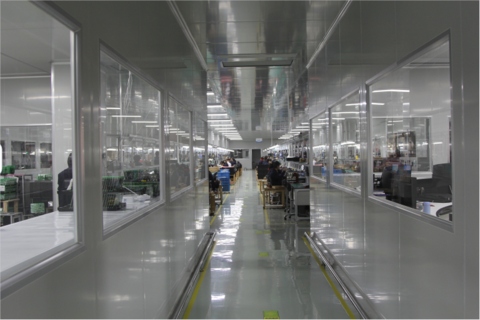 民營(yíng)企業(yè)如何敢于擔(dān)當(dāng)勇于創(chuàng)新突破？請(qǐng)看一一  疾風(fēng)勁草識(shí)虹潤(rùn)