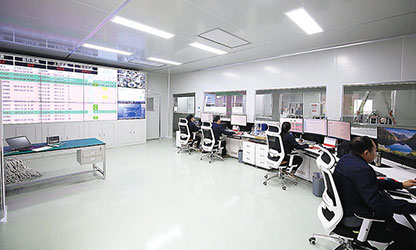 央媒持續(xù)關(guān)注 虹潤(rùn)再增信心--新華社客戶(hù)端專(zhuān)題報(bào)道巜福建順昌虹潤(rùn)儀表的國(guó)產(chǎn)化之路》，生動(dòng)描述虹潤(rùn)公司近年走過(guò)的成功之路